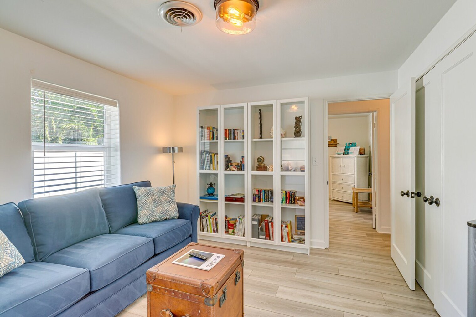 Building Photo - 2042 37th Ave