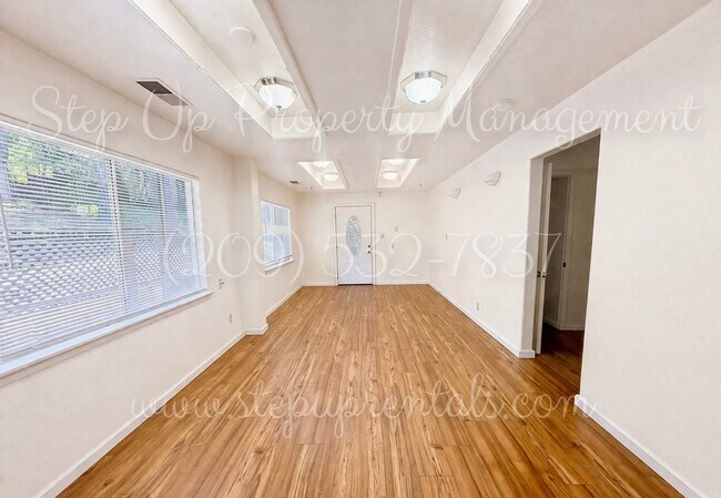 Building Photo - 22622 Twain Harte Dr