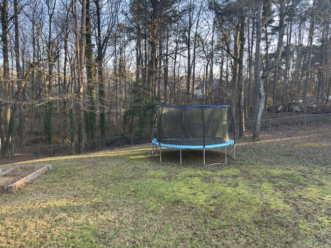 Building Photo - 3410 Camens Ct NE