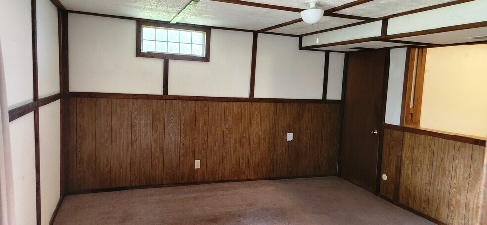 Building Photo - 2314 Fitchburg Rd