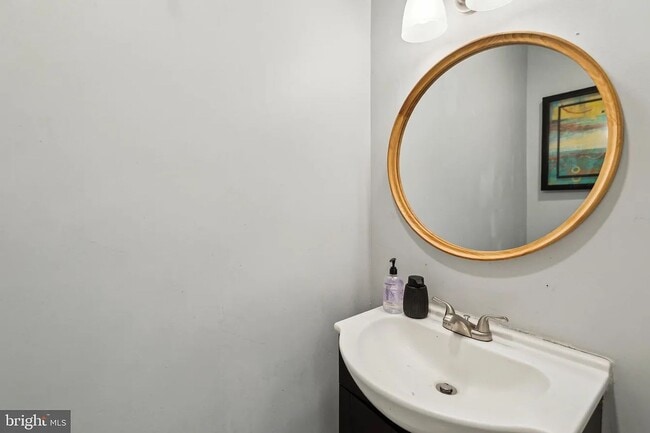 Building Photo - 1008 Timber Creek Rd