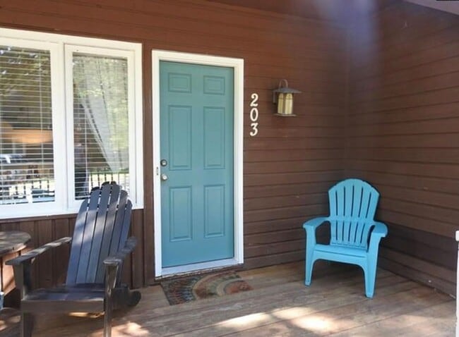 Building Photo - Charming Walnut Creek Residence with Convenient Lexington Location