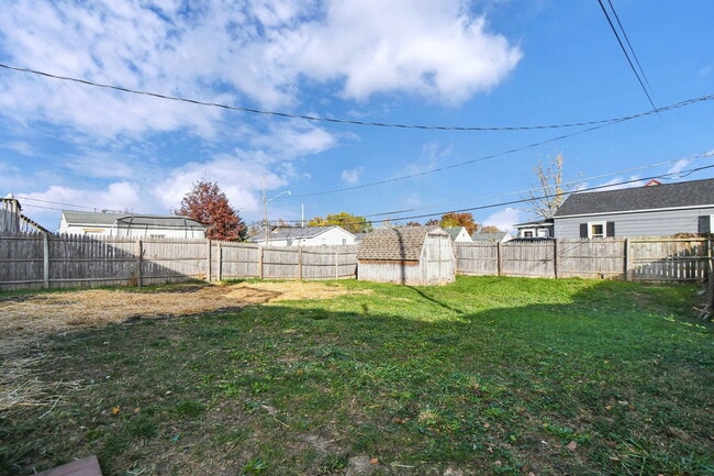 Building Photo - 4006 Elkton St