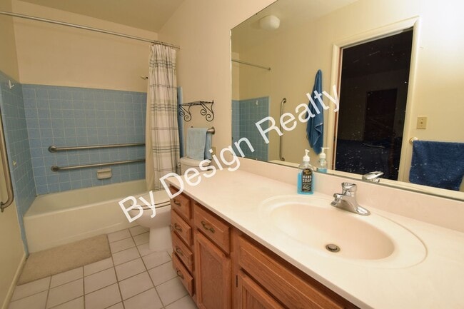 Building Photo - Spacious 3Bed/2Bath in Northridge Estates