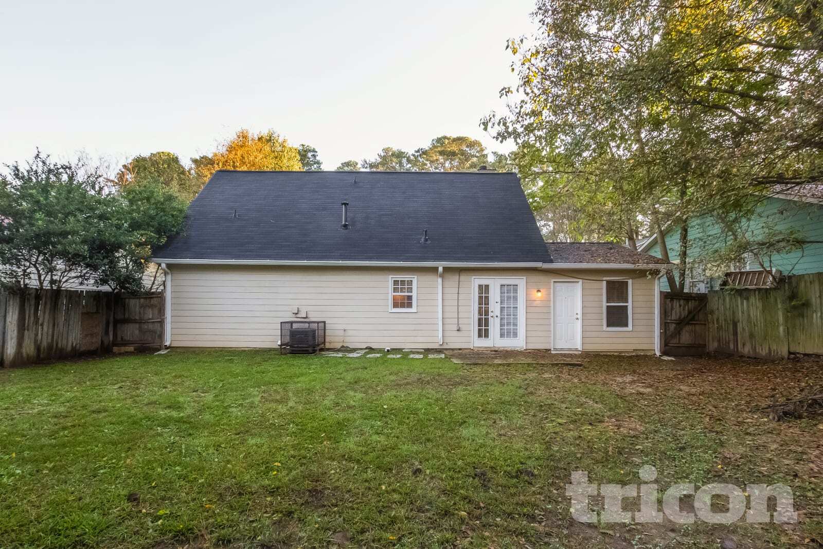 Building Photo - 1145 Woodington Cir