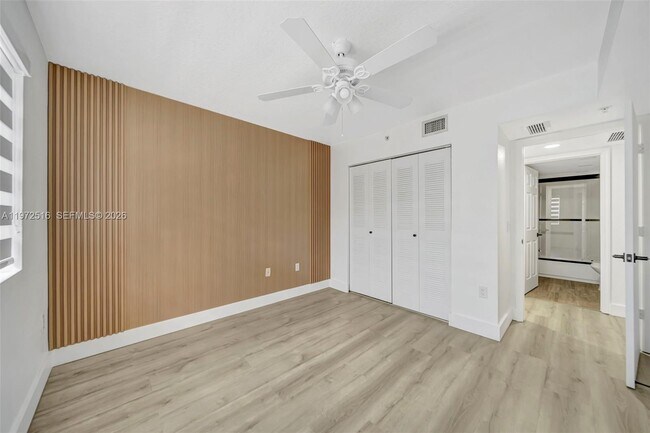 Building Photo - 15400 SW 284th St