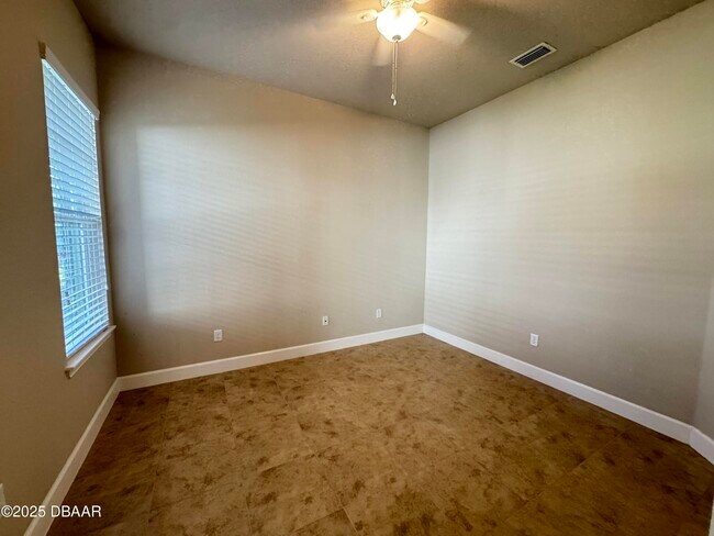Building Photo - 6312 Hanfield Dr