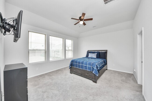 Building Photo - 10618 Amador Peak Dr