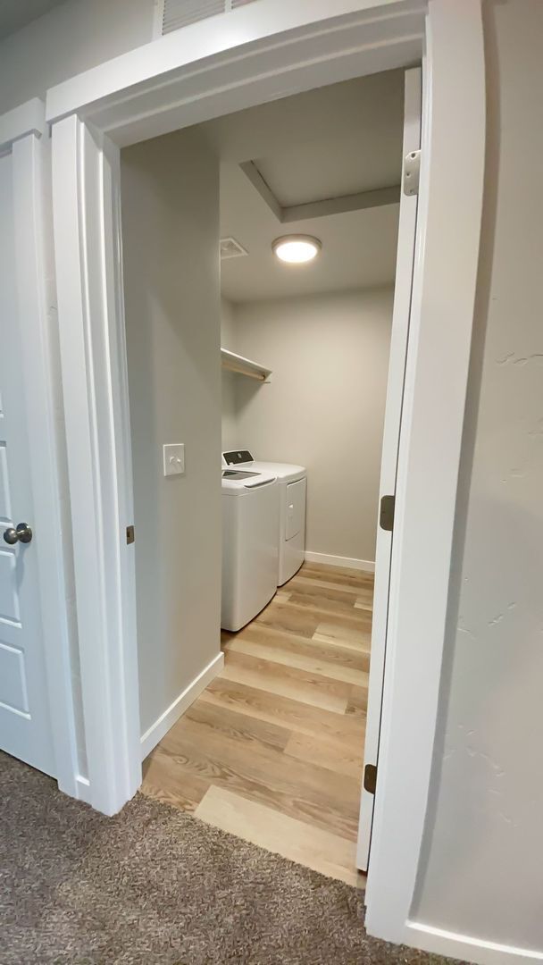Building Photo - Roe Street Townhomes