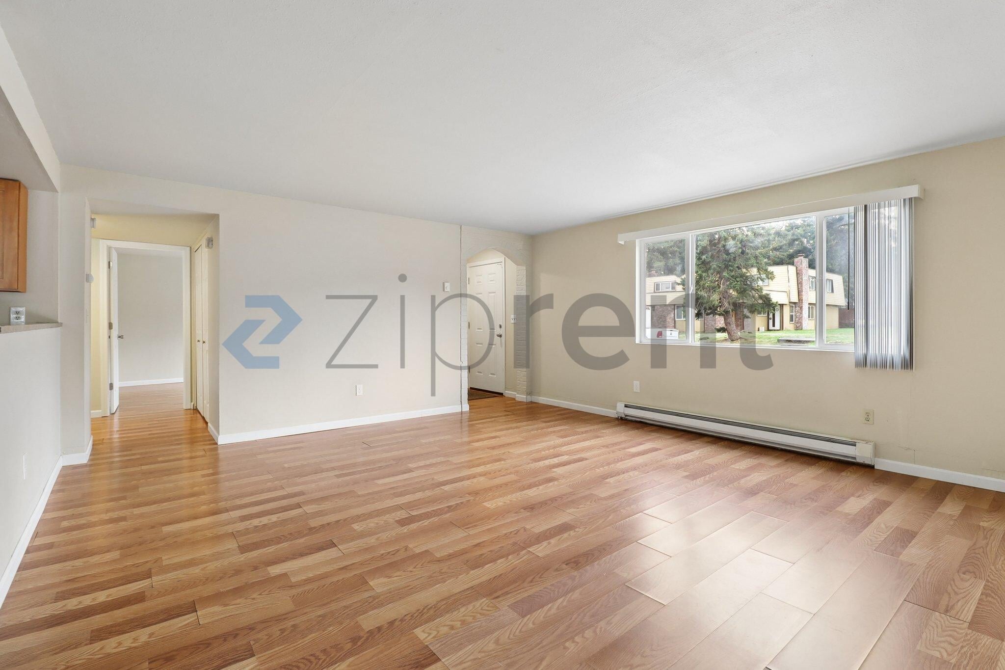 Building Photo - Unit 1