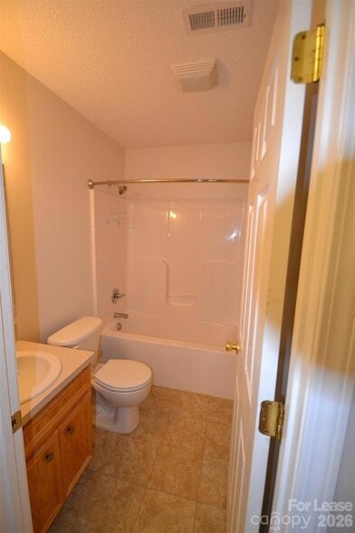 Building Photo - 112 Dundee Ct