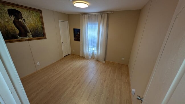 Building Photo - 3023 SW 50th St