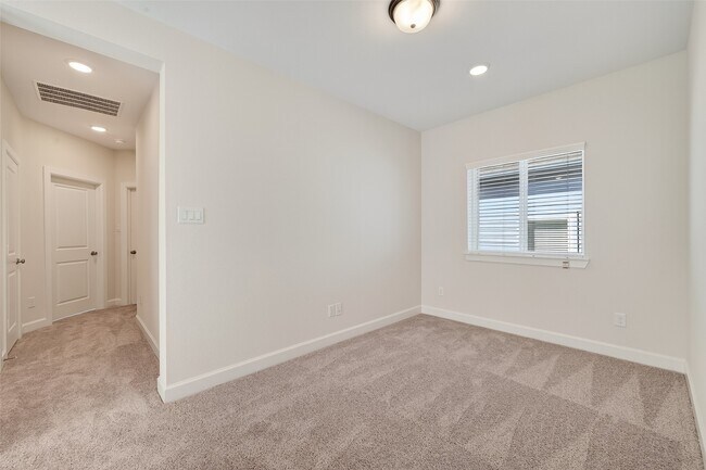 Building Photo - 3350 City Heart Ave