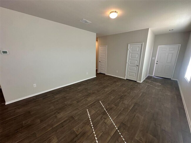 Building Photo - 2613 Towy Rd