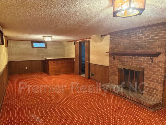 Building Photo - 1128 Partridge Ln