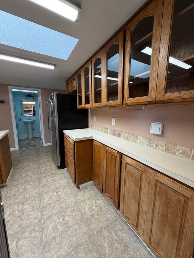 Building Photo - 3831 Duplex Ct SE