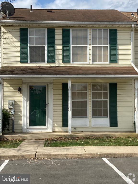 Building Photo - 1537 Violet Dr