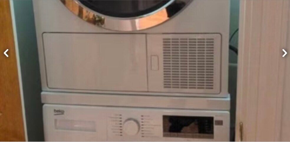 Washer & Dryer - 55A Garden St