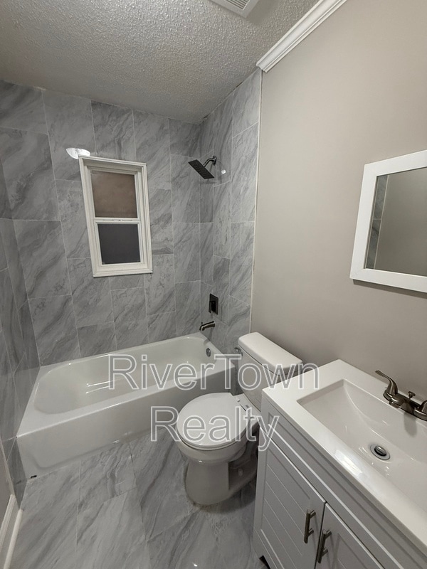 Building Photo - 1657 Southern Ave