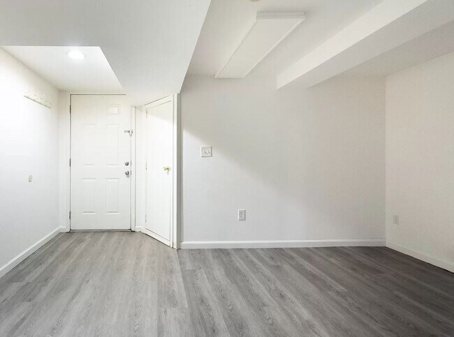 downstairs - 572 Park Pl