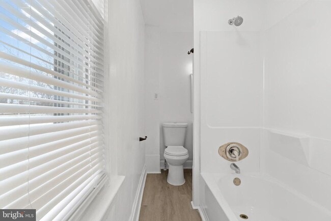 Building Photo - 221 Broadway St