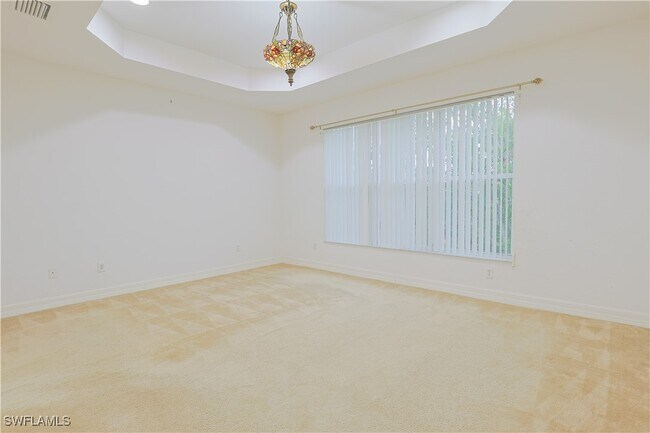 Building Photo - 10391 Carolina Willow Dr