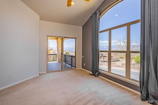 Building Photo - 8270 Regiment Ct