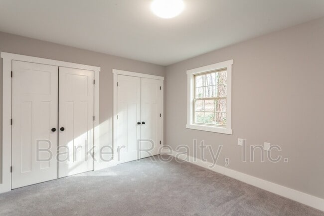Building Photo - 102 Bonnell Ct