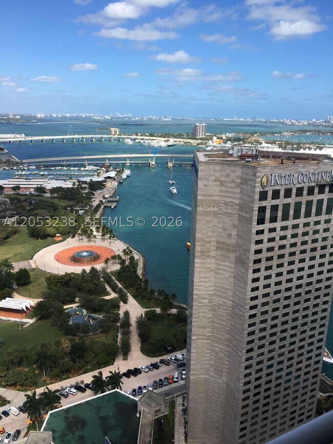 Building Photo - 325 S Biscayne Blvd