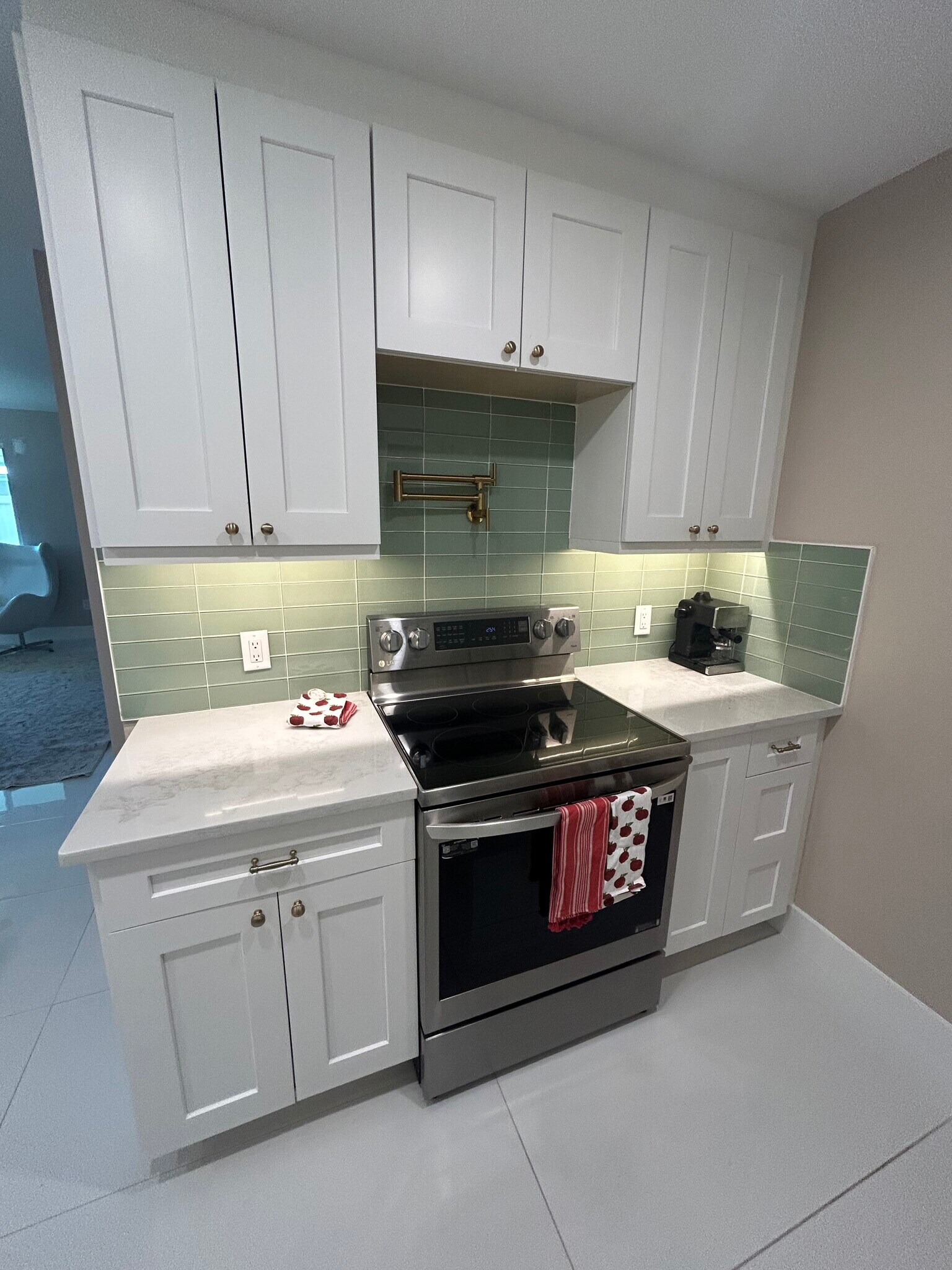 Building Photo - 1575 Curlew Ave