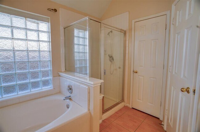 Building Photo - 14918 Appaloosa Ave