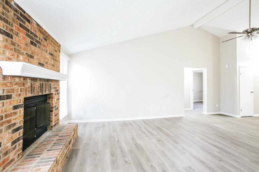 Building Photo - 8291 Ontario Ln