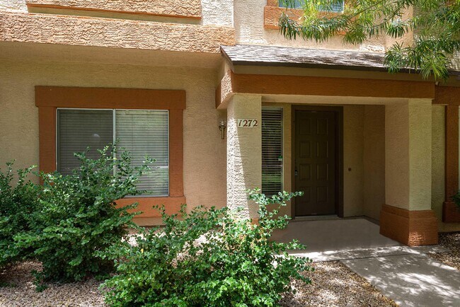 Building Photo - 4114 E UNION HILLS Dr