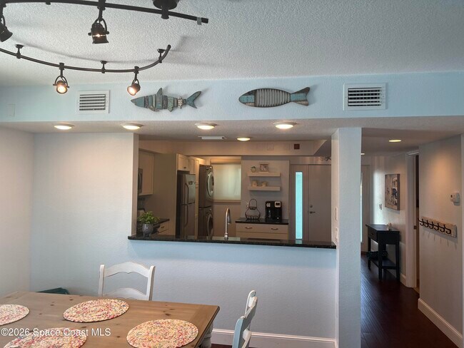 Building Photo - 1700 Commodore Blvd