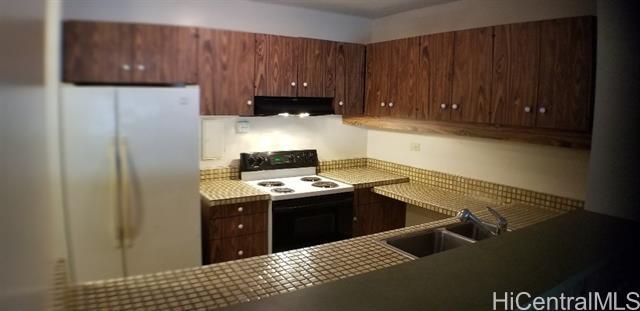 Building Photo - 1717 Mott Smith Dr