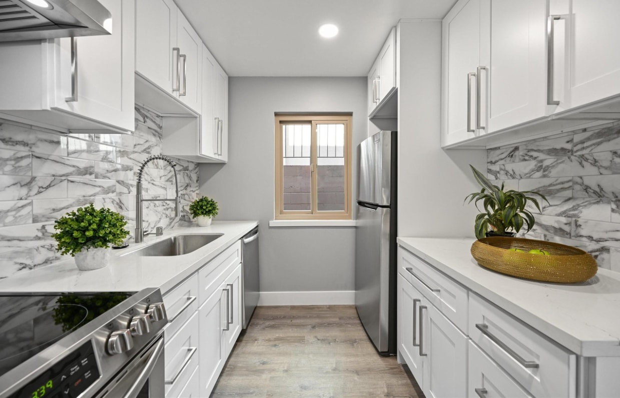 Building Photo - 407 Orange St