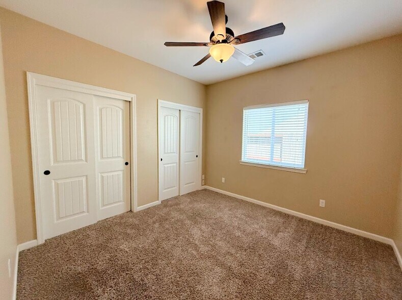 Building Photo - 4032 Wood Creek Ct