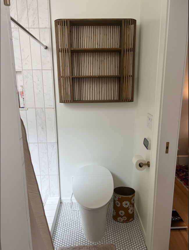 Both bathrooms have bidet toilets with heated seats - 37 Alma St