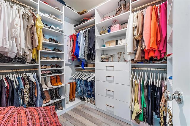 Building Photo - 2214 Rook Dr