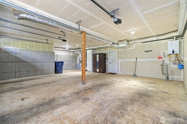 Building Photo - 7663 S 132nd St