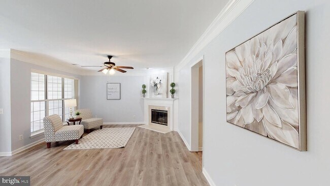 Building Photo - 46895 Eaton Terrace