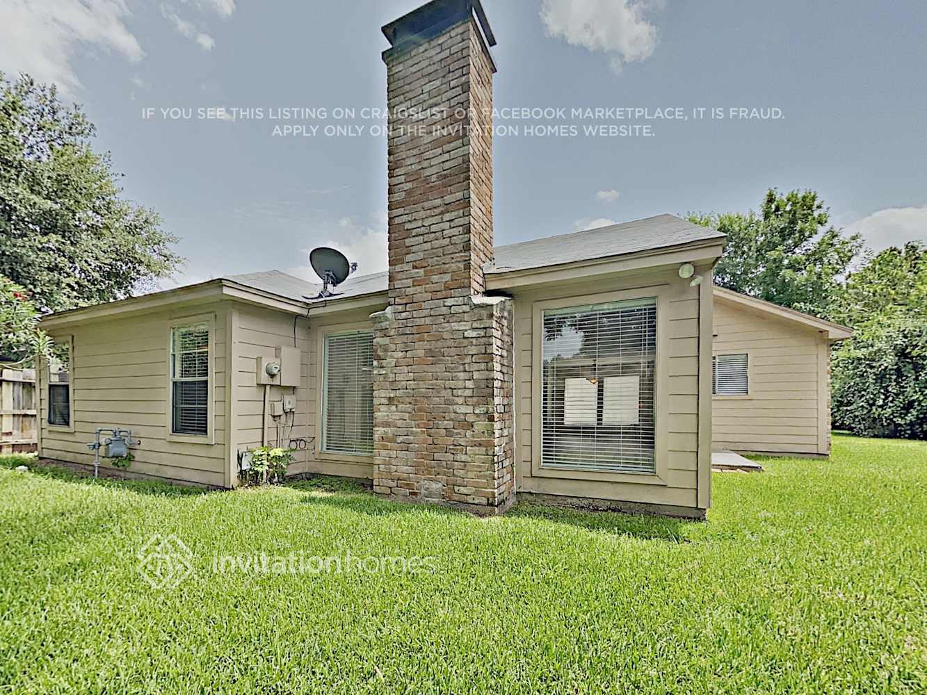 Building Photo - 13414 Pantano Dr