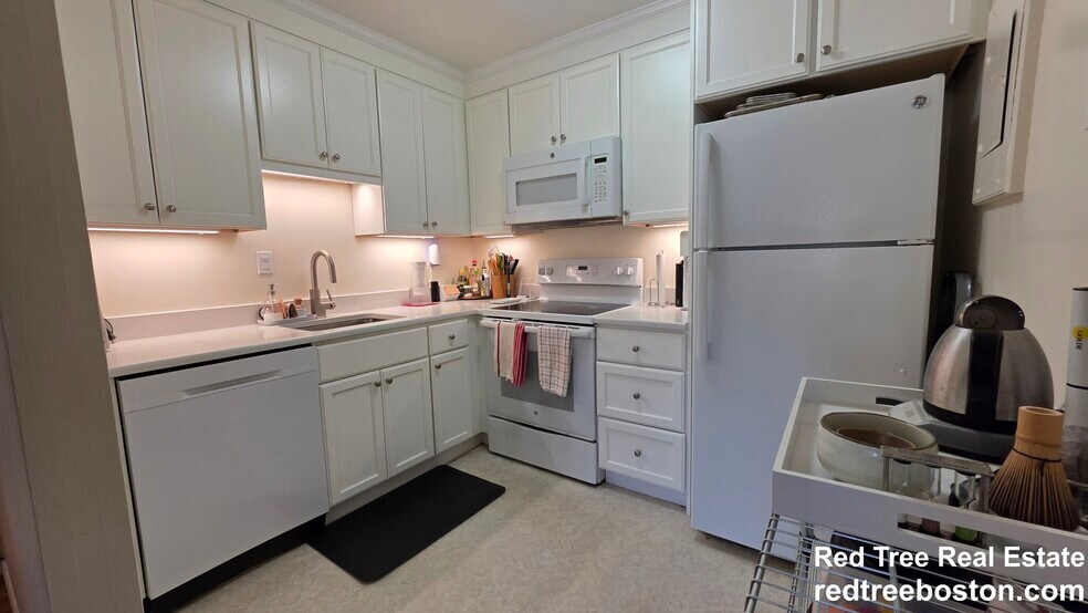 Building Photo - 25 Vernon St