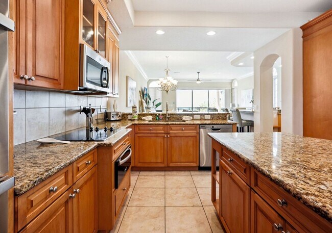 Building Photo - Gulf-Front Luxury Townhouse | 4 Bedrooms +...