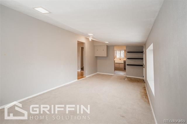 Building Photo - 850 S Harlan St