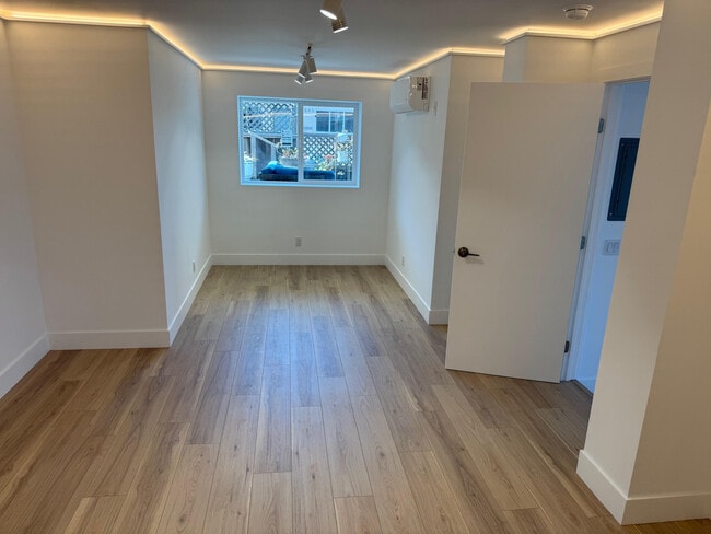 Bedroom - 848 16th St