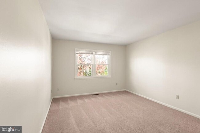 Building Photo - 13814 Leighfield St