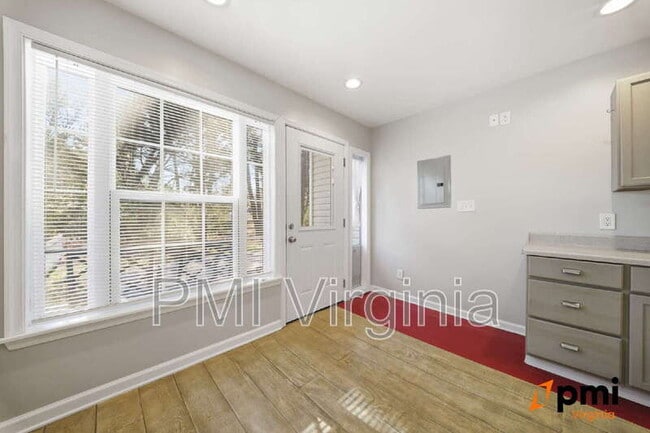 Building Photo - 1124 Kempsville Rd