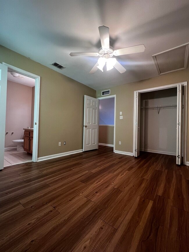 Building Photo - 1833 Nena Hills Dr