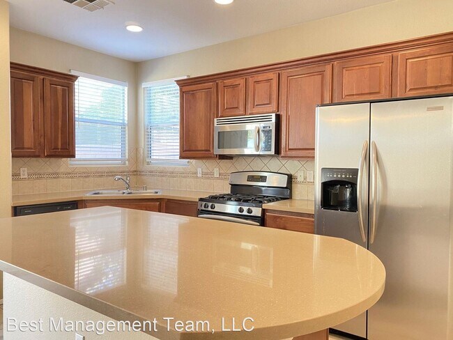 Building Photo - 3 br, 2 bath House - 9118 Wine Cellar - Wi...